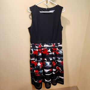 LUXE by Carmen Marv Valvo Black floral print midi dress size 14